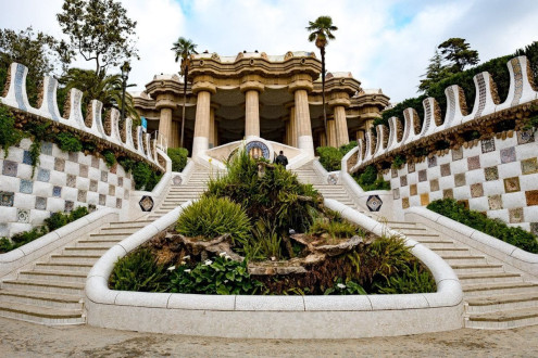 Park Güell, in the early morning before the hordes descend upon it
